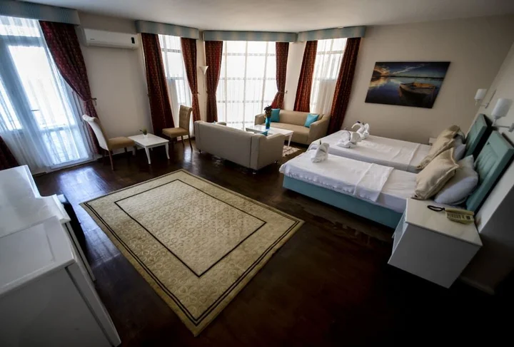 Урла: Siz İnn Otel