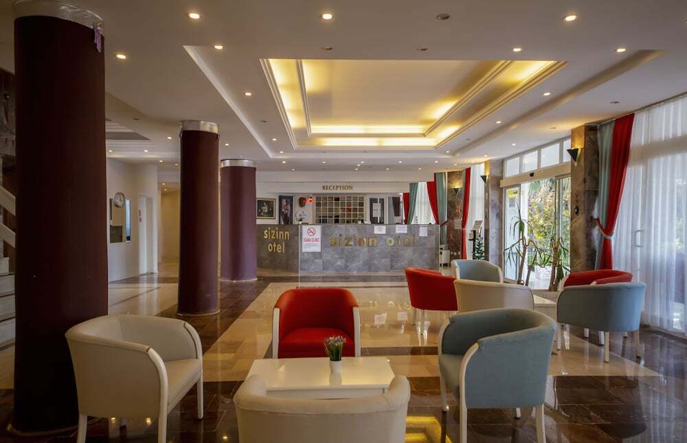 Урла: Siz İnn Otel