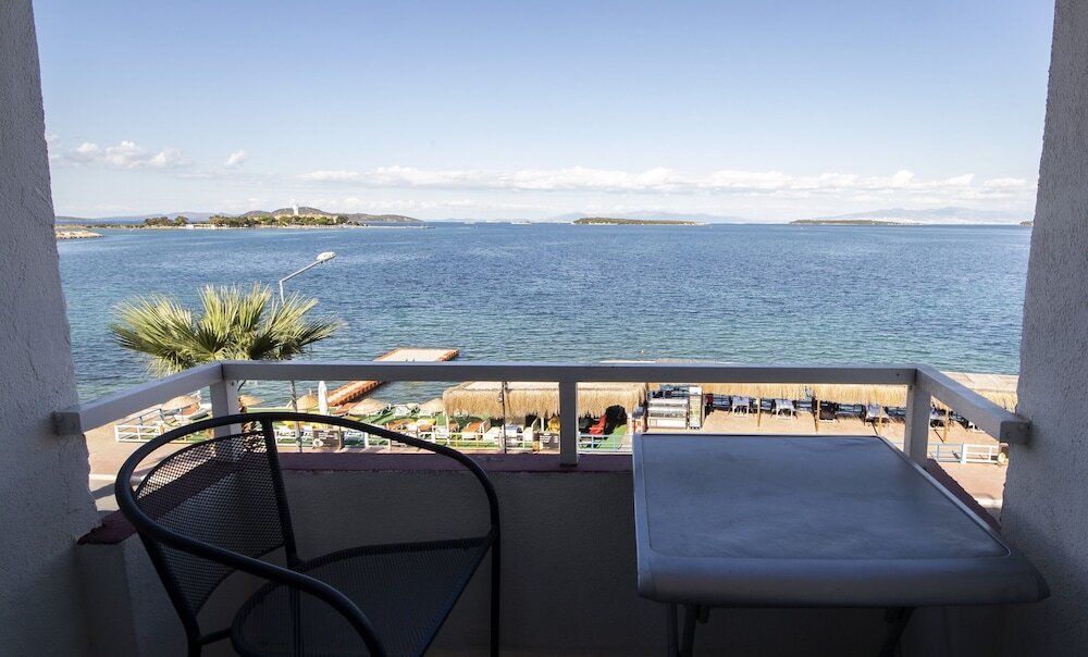 Урла: Siz İnn Otel