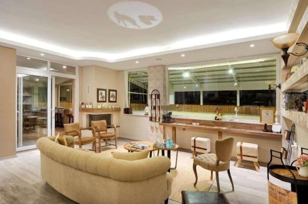 Измир: B.equine Range Hotel