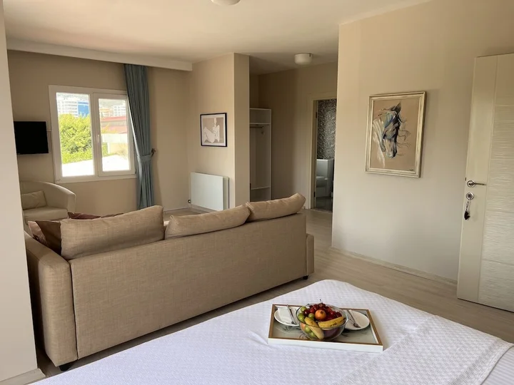 Измир: B.equine Range Hotel