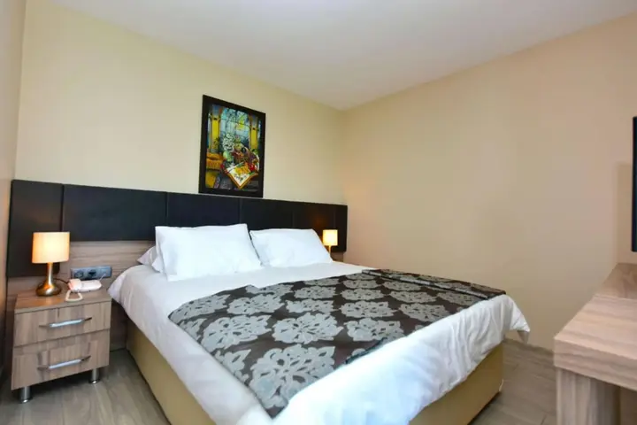 Арсин: Dora Butik Otel