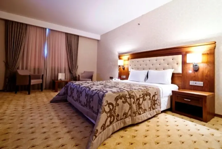 Мерсин: Yücesoy Liva Hotel Spa & Convention Center Mersin