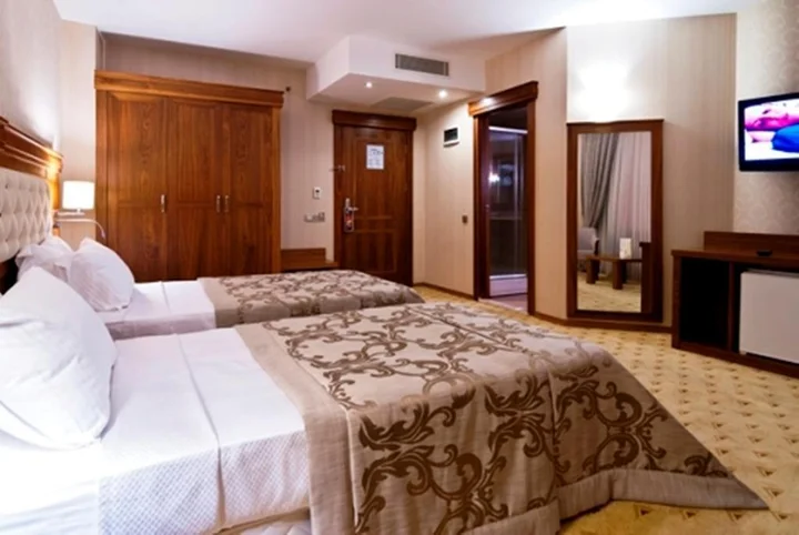 Мерсин: Yücesoy Liva Hotel Spa & Convention Center Mersin