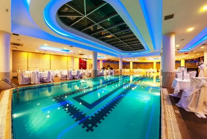 Мерсин: Yücesoy Liva Hotel Spa & Convention Center Mersin