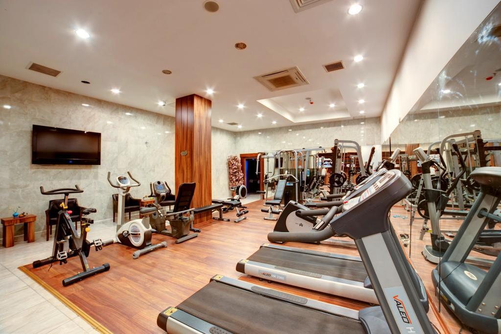 Мерсин: Yücesoy Liva Hotel Spa & Convention Center Mersin