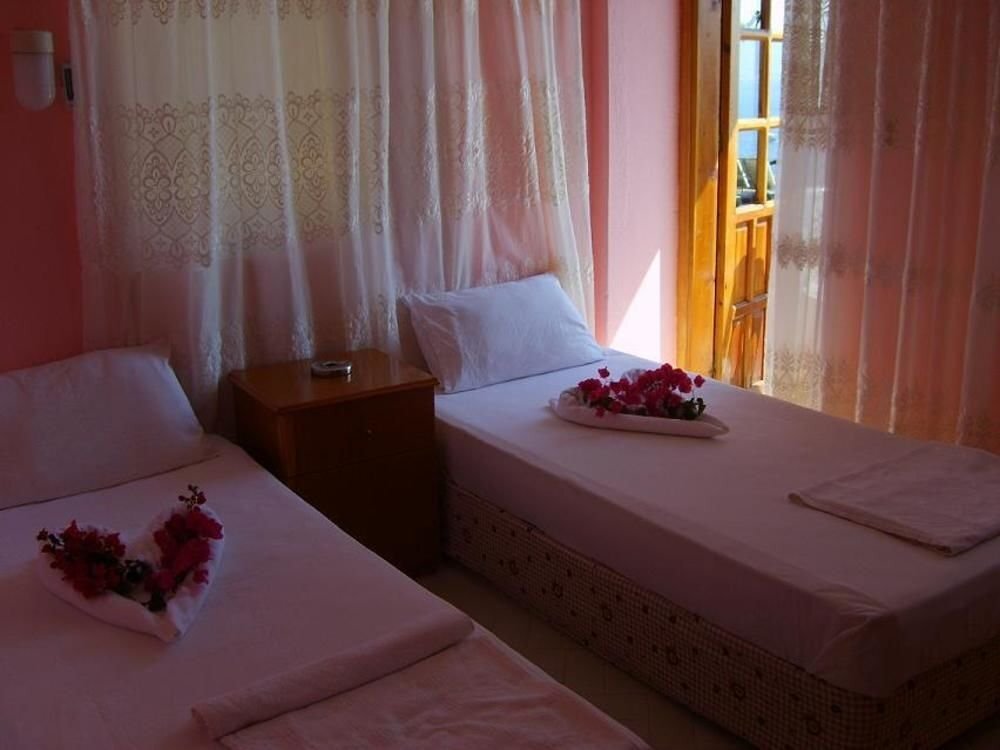 Каш: Talay Otel