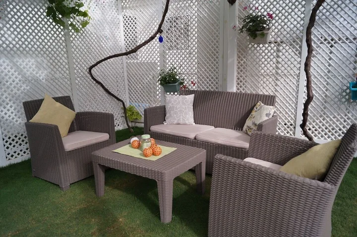 Дальян: Grandma's Garden