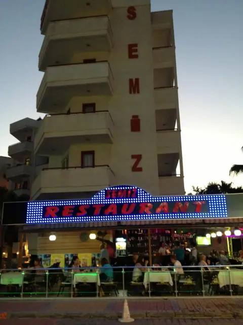 Аланья: Semiz Suite Hotel