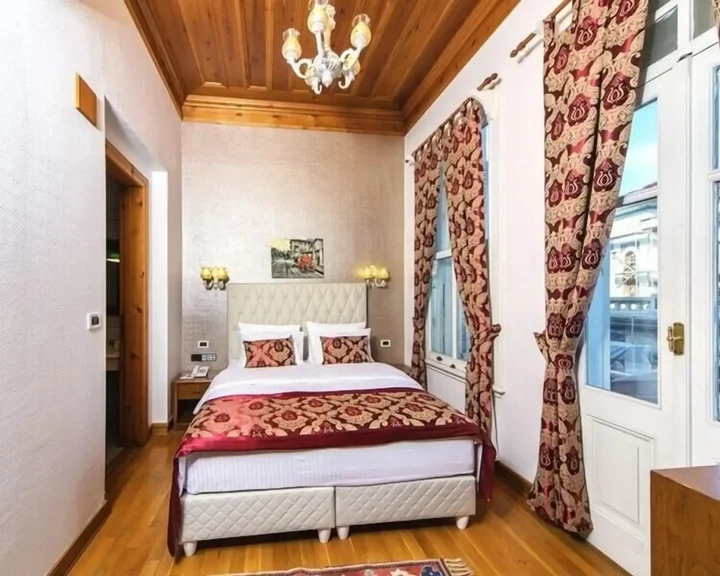 Бююкада: Mom Hotel