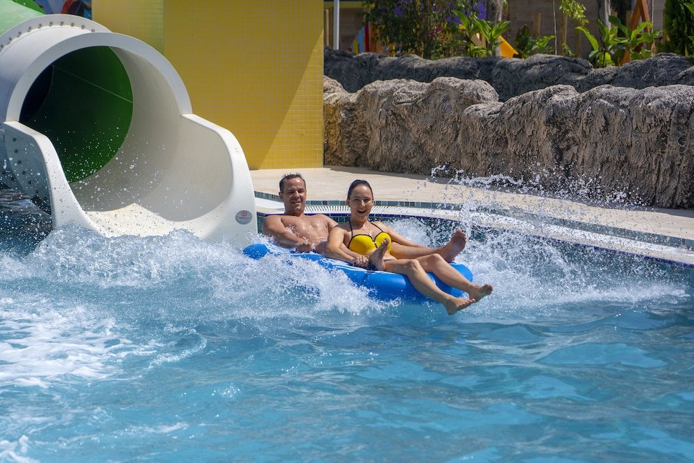 Белек: Attaleia Holiday Village