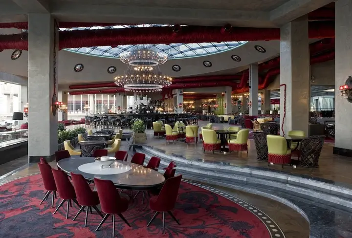 carousel image 4