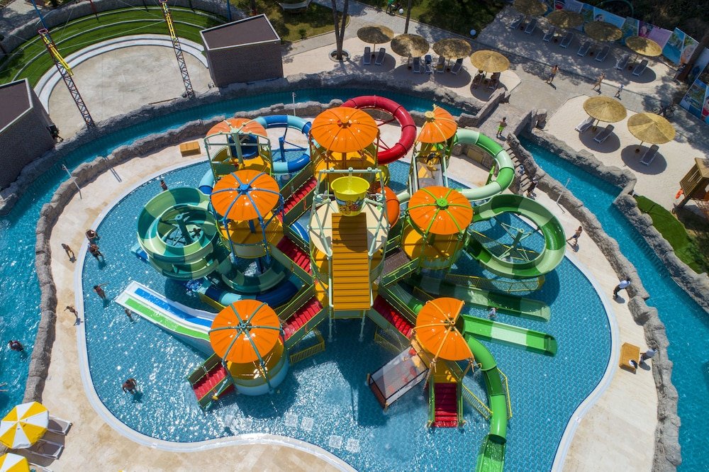 Белек: Attaleia Holiday Village
