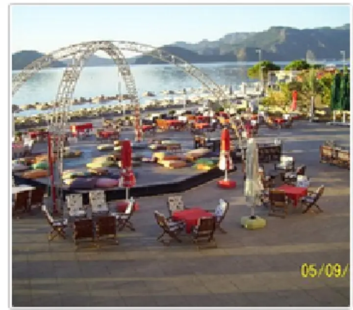 carousel image 5