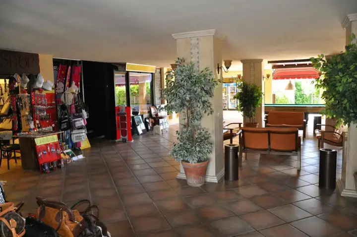 carousel image 4