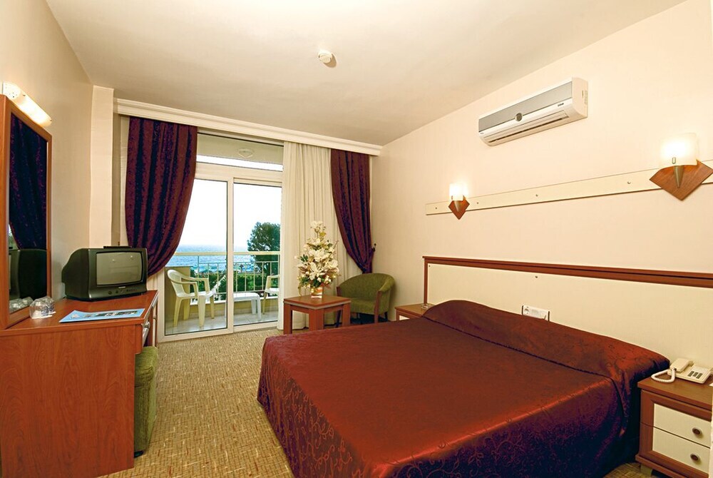 Бельдиби: Carelta Beach Hotel - All Inclusive