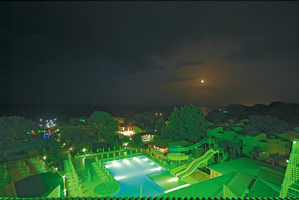 Бельдиби: Carelta Beach Hotel - All Inclusive