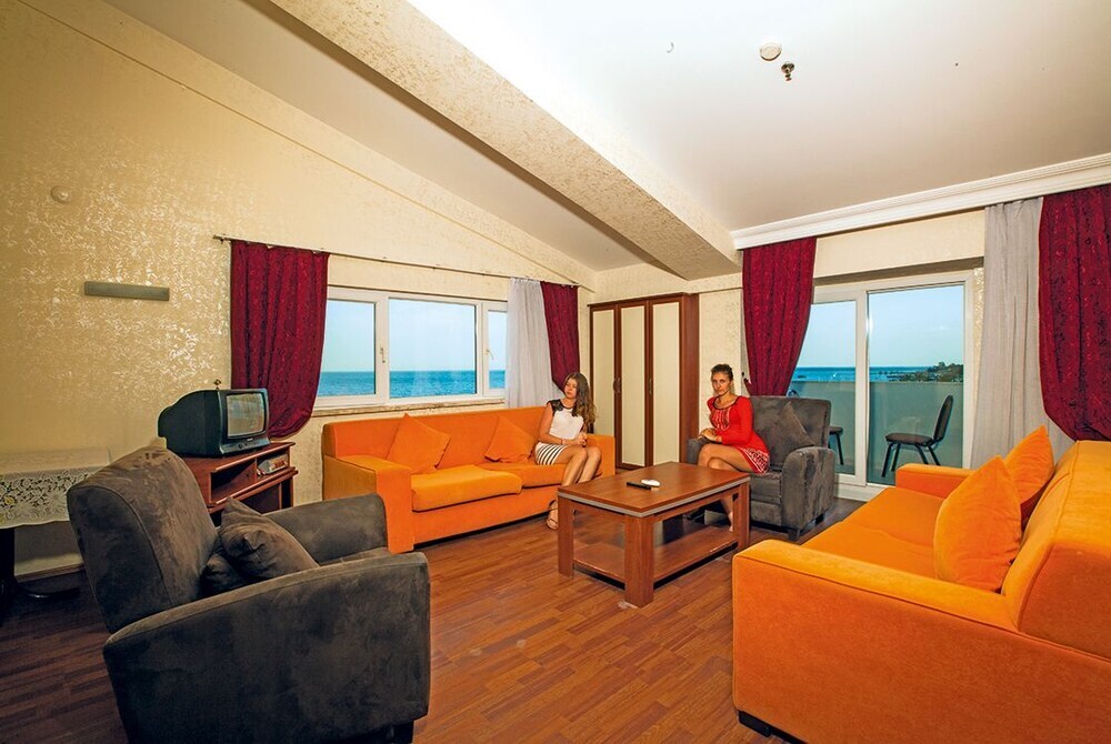 Бельдиби: Carelta Beach Hotel - All Inclusive