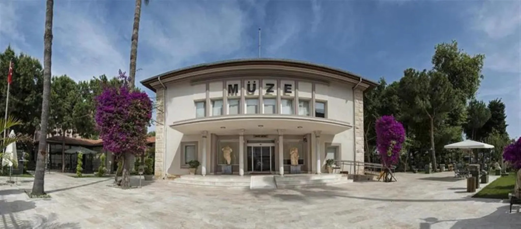 Аланья: Sara Hotel