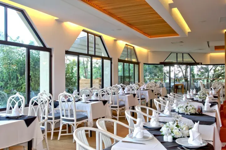 Ортака: Club Nur Hotel