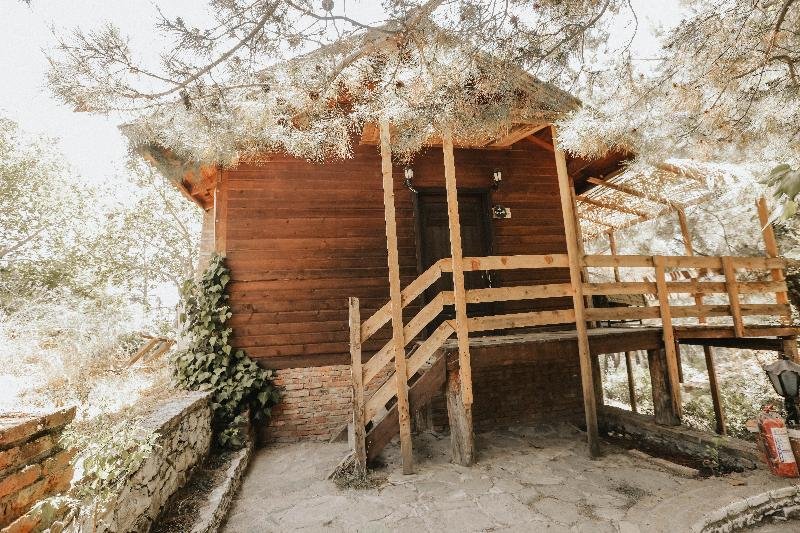 Шириндже: Kayserkaya Bungalows