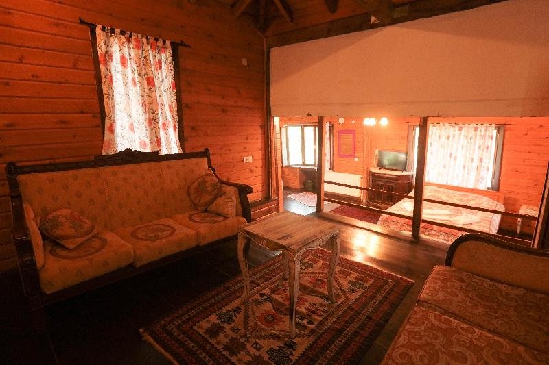 Шириндже: Kayserkaya Bungalows