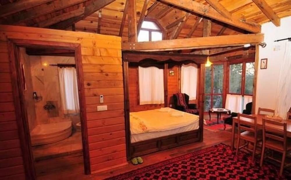 Шириндже: Kayserkaya Bungalows