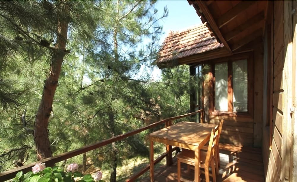 Шириндже: Kayserkaya Bungalows