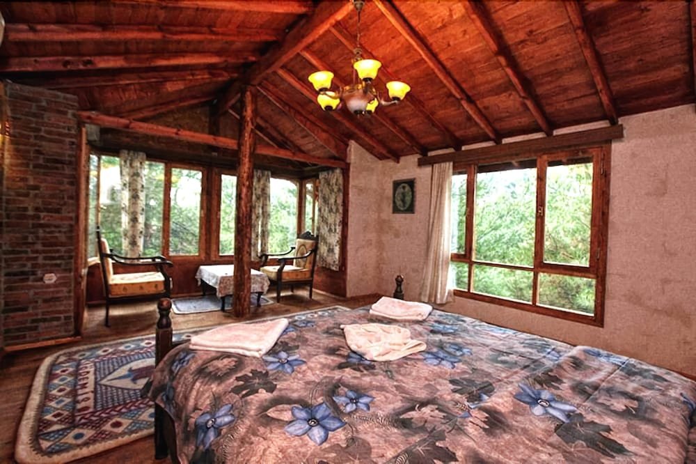 Шириндже: Kayserkaya Bungalows