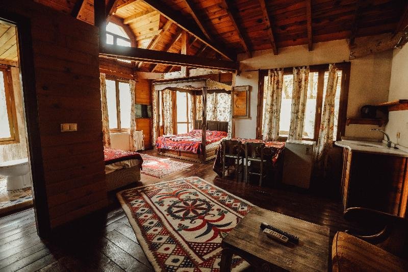 Шириндже: Kayserkaya Bungalows