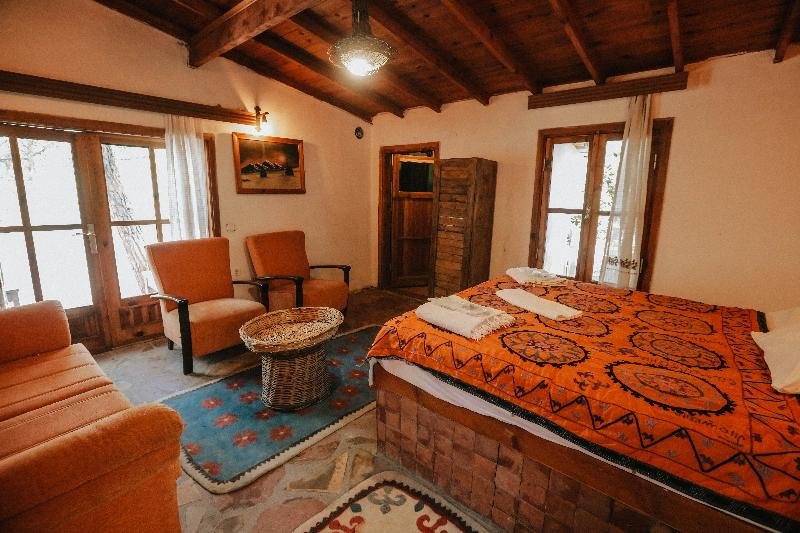 Шириндже: Kayserkaya Bungalows