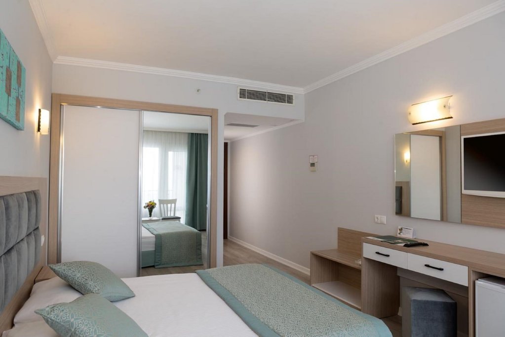 Анталья: Antalya Adonis Hotel