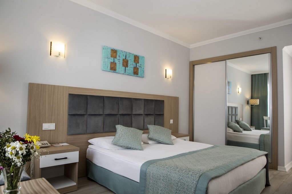 Анталья: Antalya Adonis Hotel