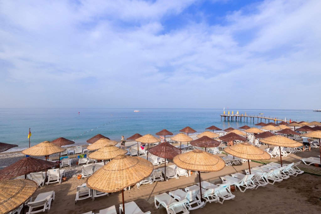 Окурджалар: Holiday Park Resort