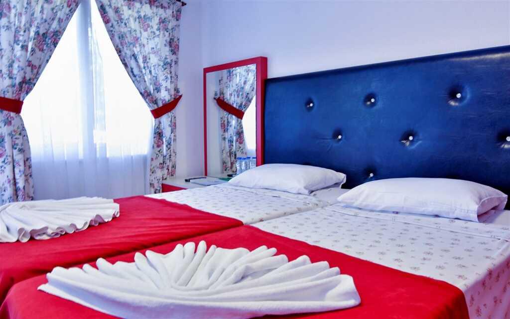 Манавгат: Side Altinkum Bungalow Hotel