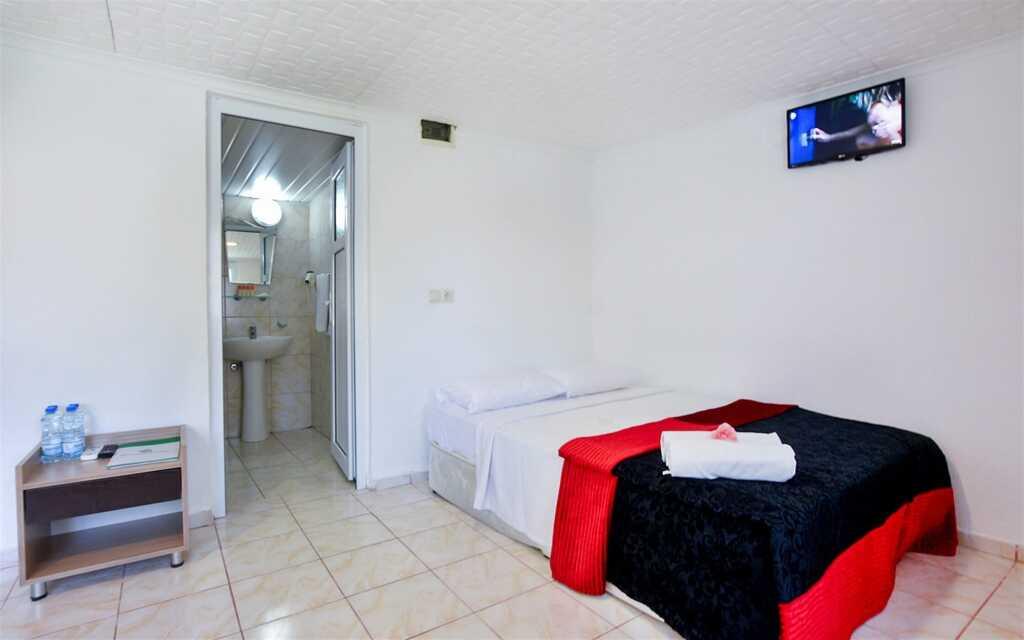 Манавгат: Side Altinkum Bungalow Hotel