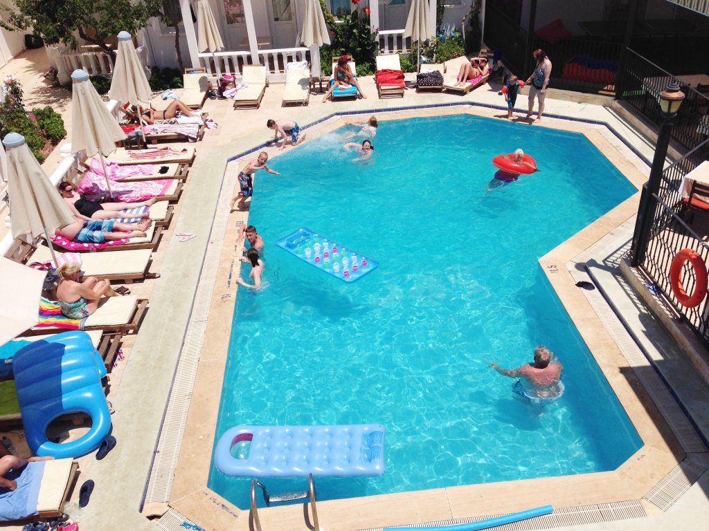 Бодрум: The Hello Hotel - All Inclusive
