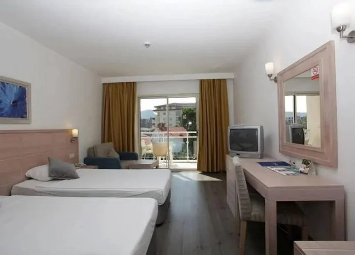Кемер: The Maxim Resort