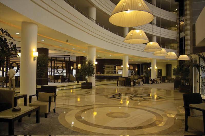 Кемер: The Maxim Resort