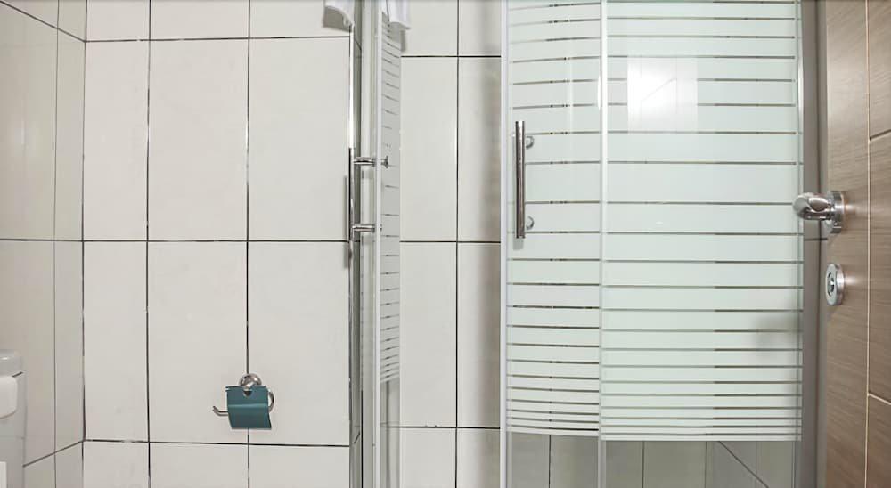 Измит: Remila Otel