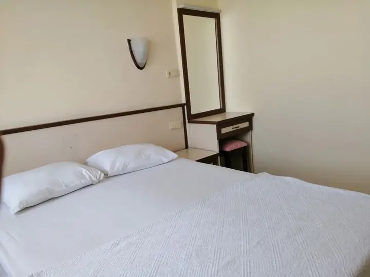 Кушадасы: Oya Apartments