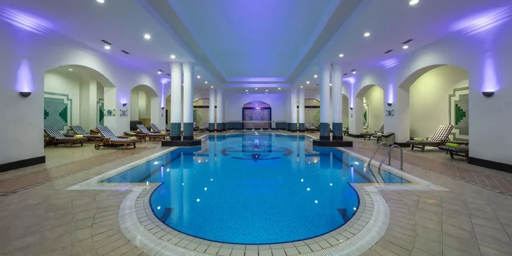Кемер: The Norm Oriental