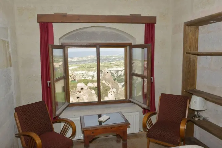 Учисар: Takaev Cave Hotel