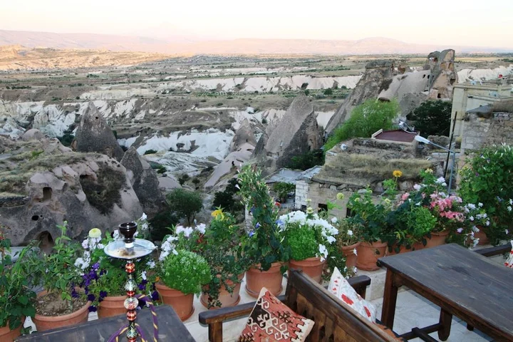 Учисар: Takaev Cave Hotel