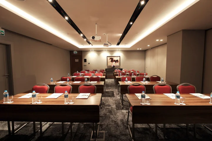 Бурса: Holiday Inn Bursa - City Centre by IHG