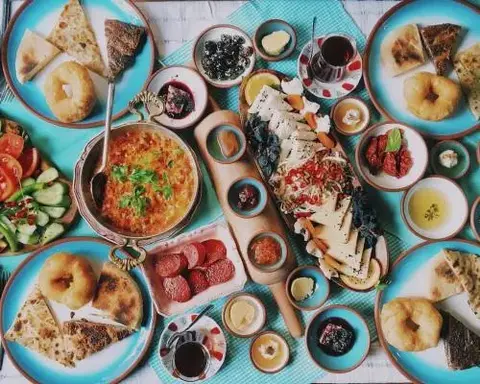 Гюндоган: Ada