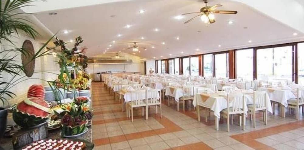 Бельдиби: Club Marakesh Beach Hotel