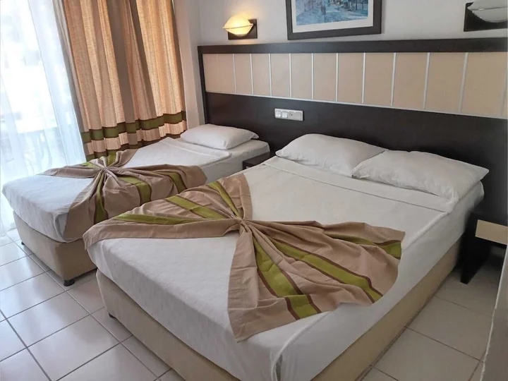 Бельдиби: Club Marakesh Beach Hotel