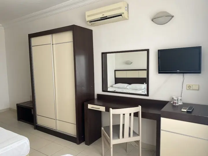 Бельдиби: Club Marakesh Beach Hotel