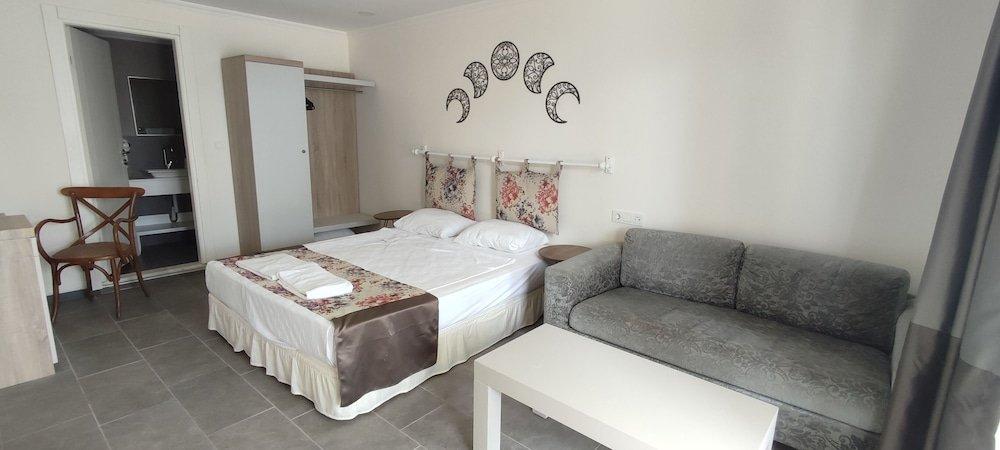 Бельдиби: Club Marakesh Beach Hotel